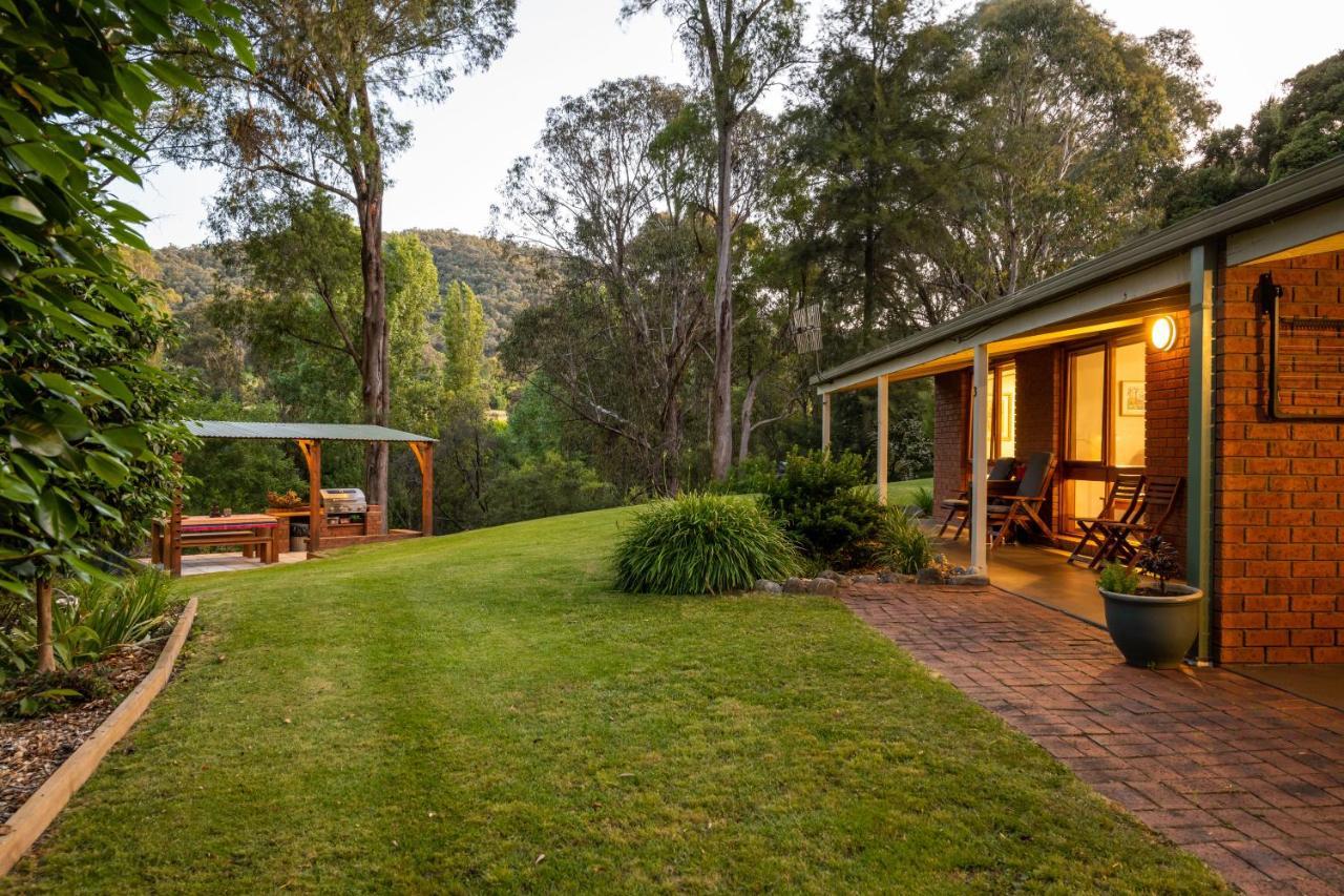 Kiewa Country Cottages Mount Beauty Exterior photo