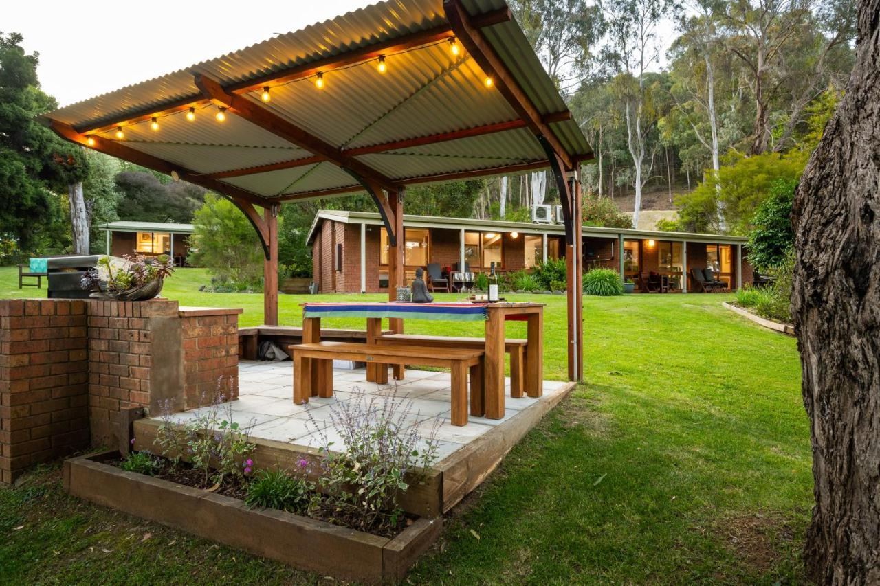 Kiewa Country Cottages Mount Beauty Exterior photo
